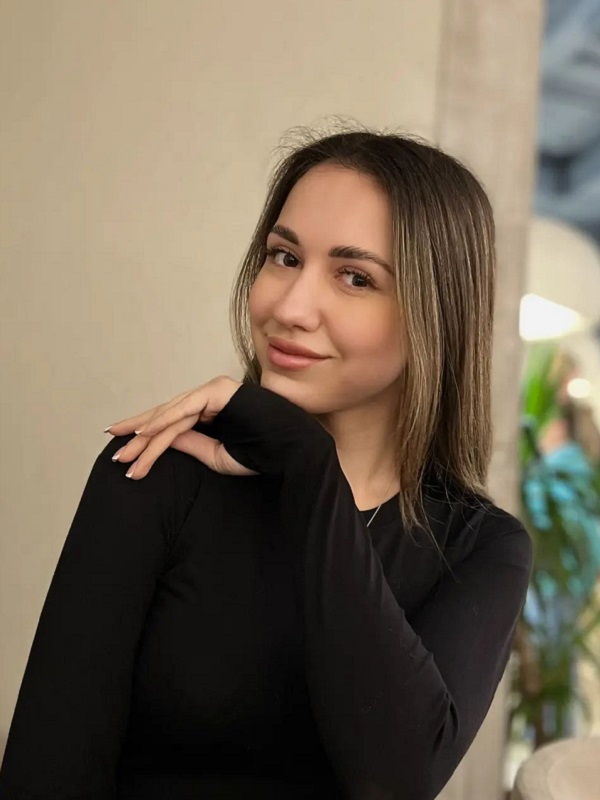 Мкртчян Лиана Мамуковна.